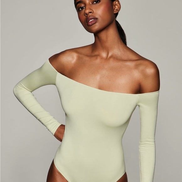 SKIMS Off-Shoulder Bodysuit Long Sleeve Pistachio Small - Picture 1 of 7